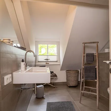 Ueber-den-daechern-von-burg * Fehmarn